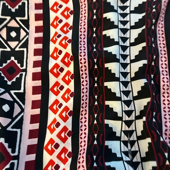 Marie Oliver Phoebe Silk Peasant Blouse (21) - Picture 6 of 9